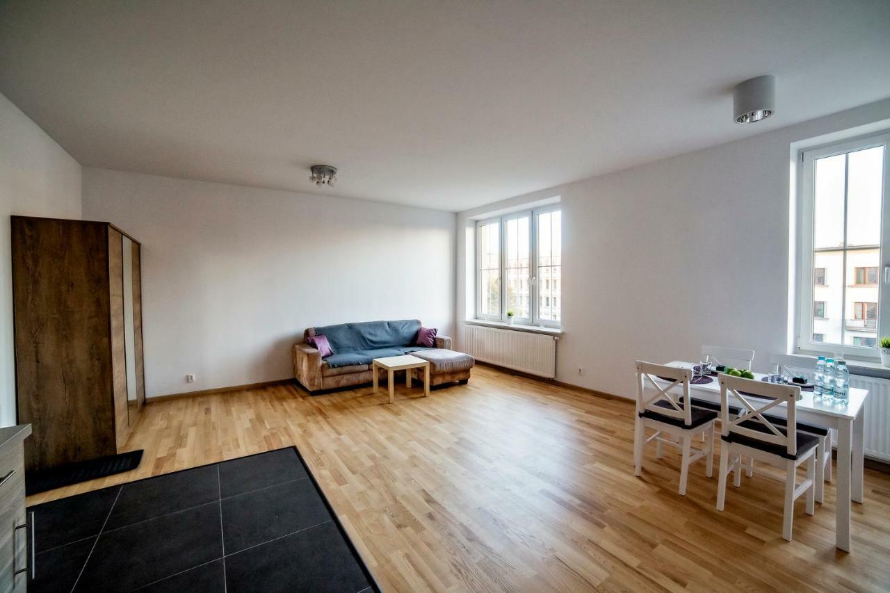 Balladyna Lägenhet Krasków Exteriör bild